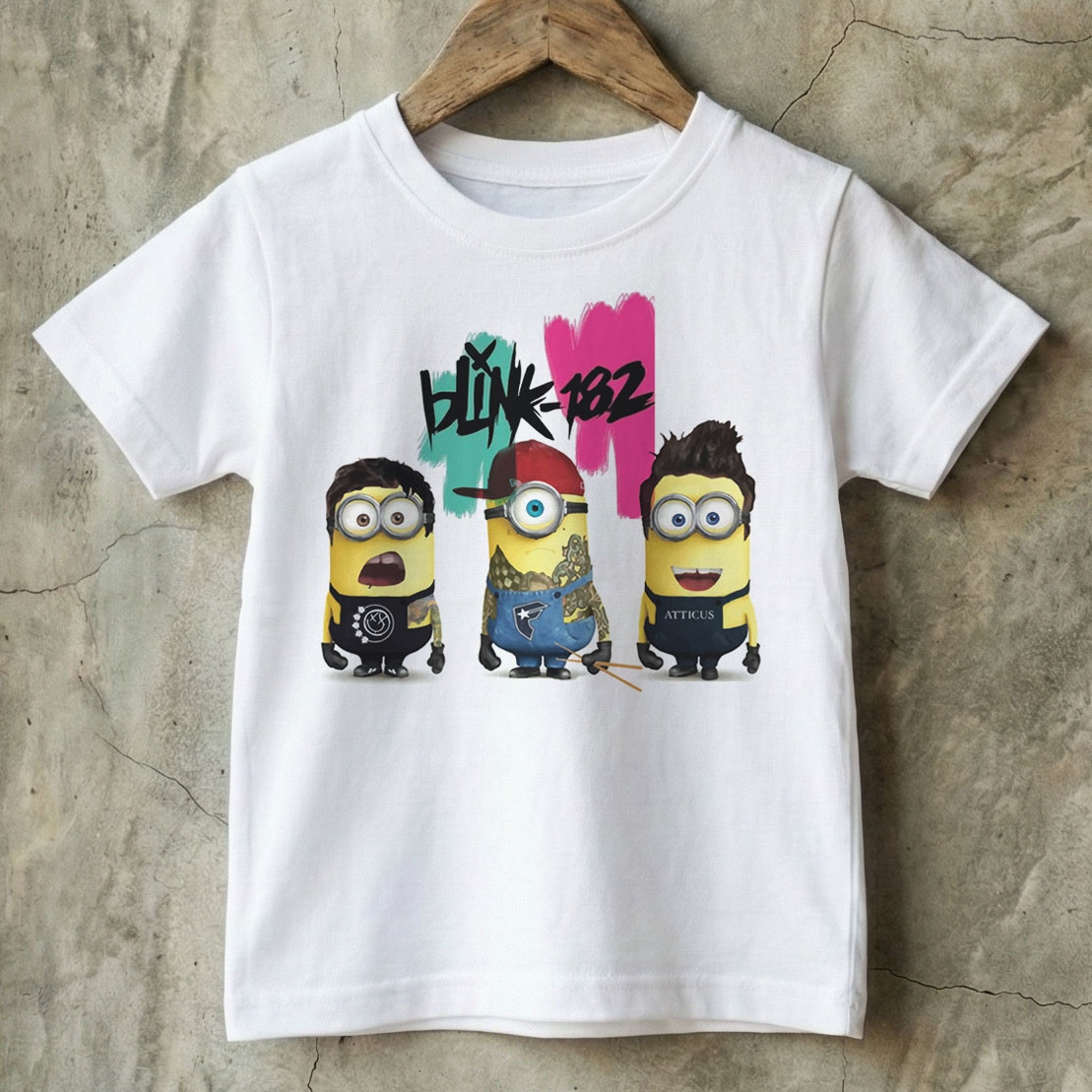 Camiseta Infantil Rock Baby Black Blink 182 Minions